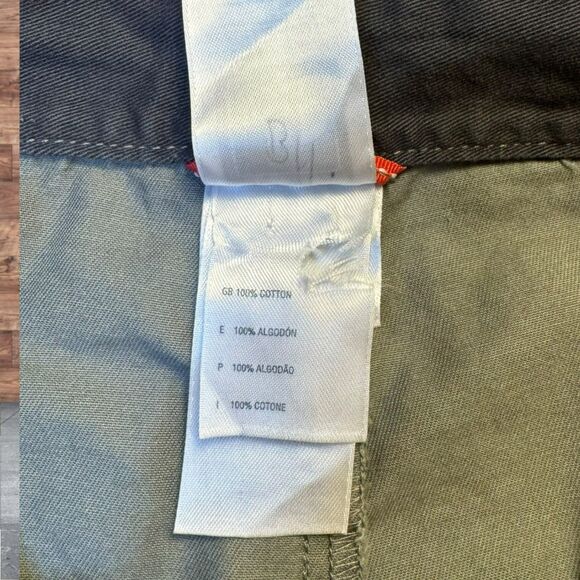 COPY - WOMENS NWOT NORTHFACE PANTS - Picture 5 of 8